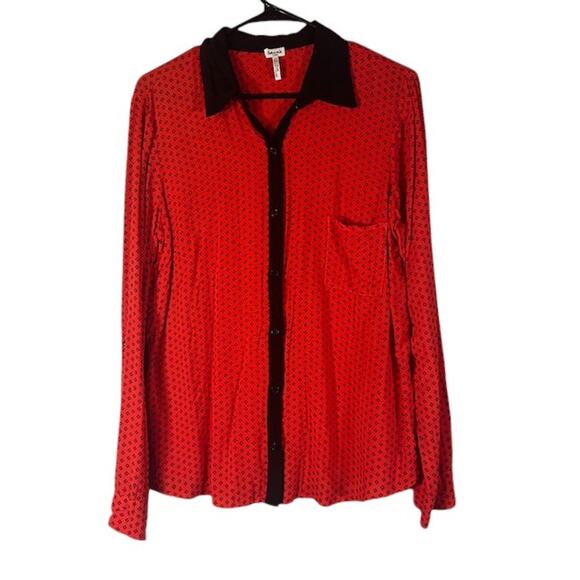 Splendid Red Black Collared Floral Long Sleeve Button Down Blouse Women Sz L - Picture 1 of 9